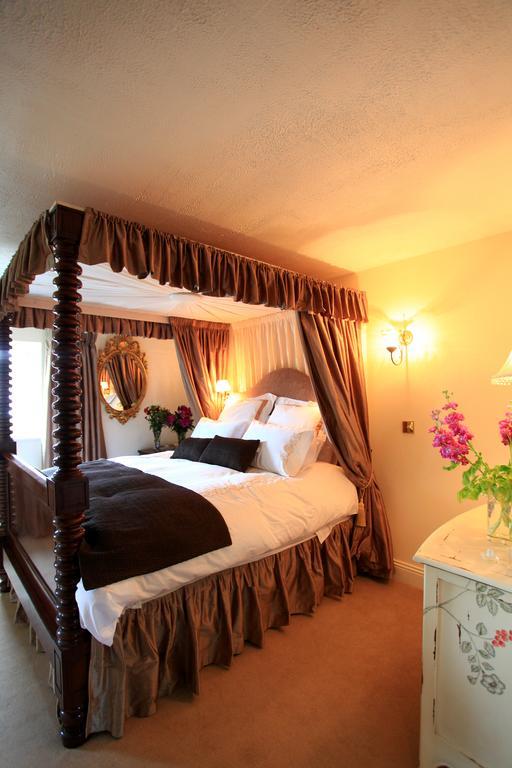 Danny Minnies Country House Annagry Room photo